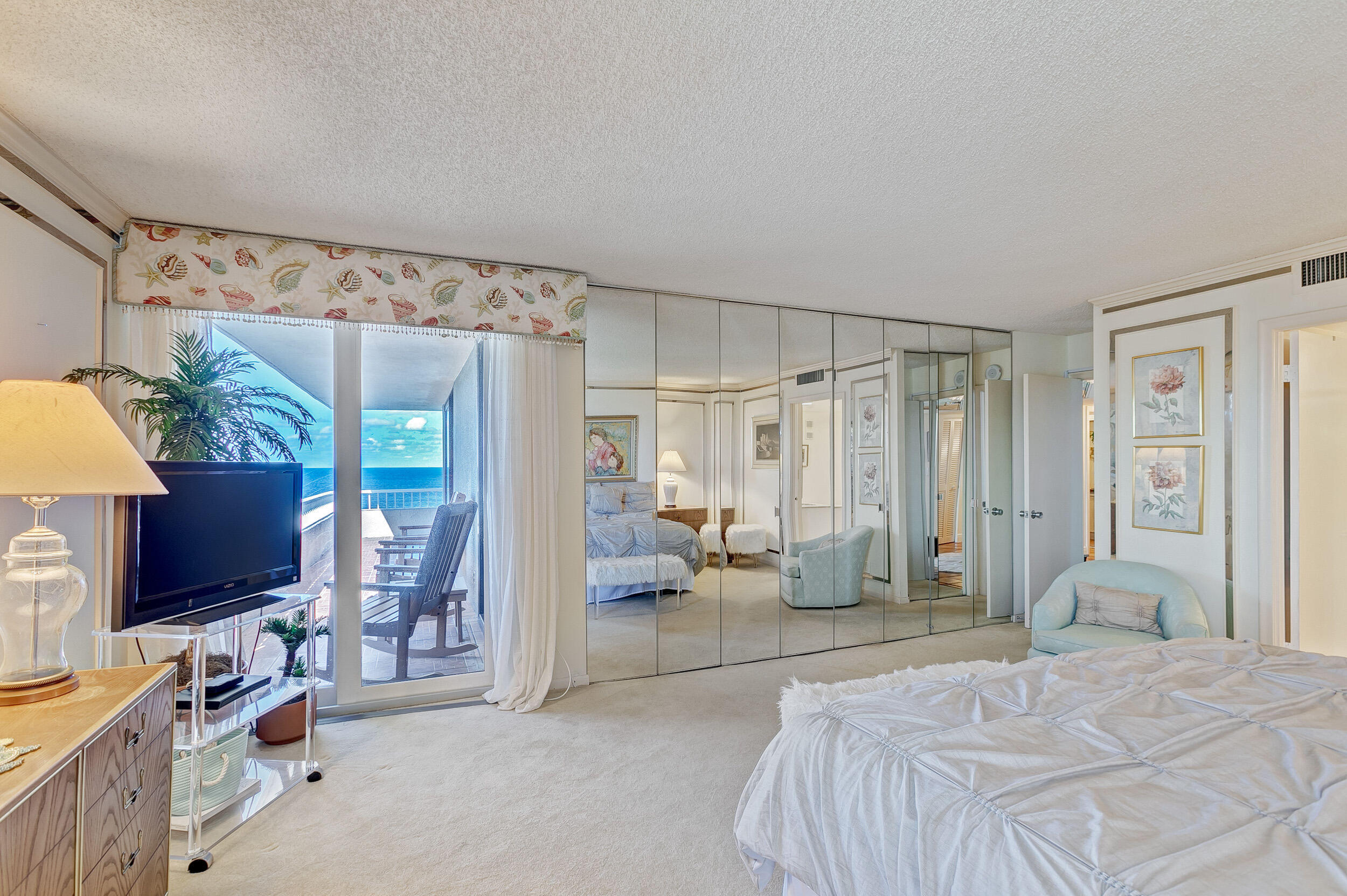 WATER GLADES CONDO - Residential Lease