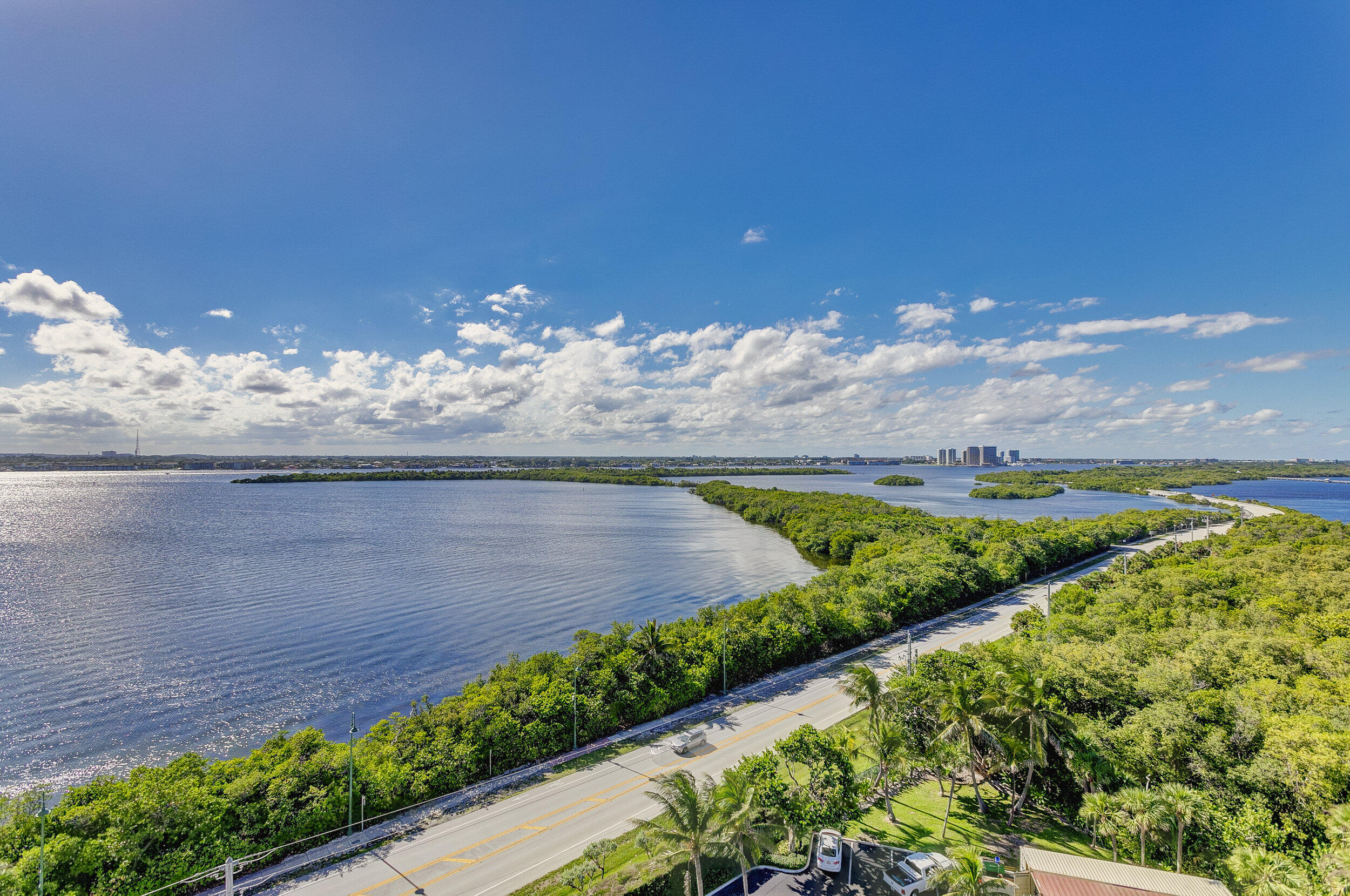 WATER GLADES CONDO - Residential Lease