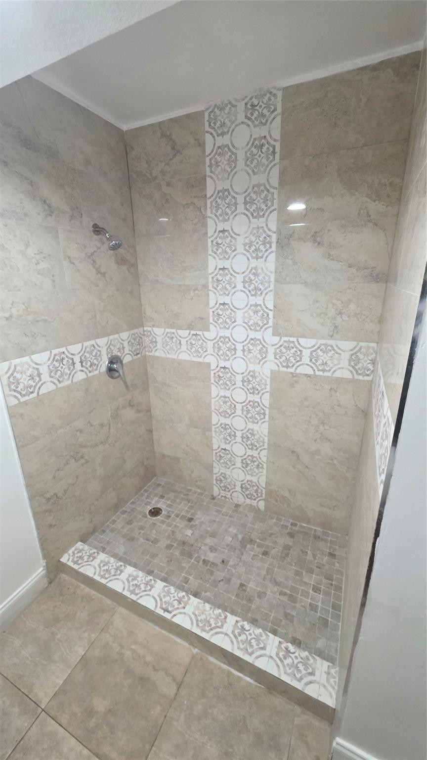 TREE GARDEN - Residential