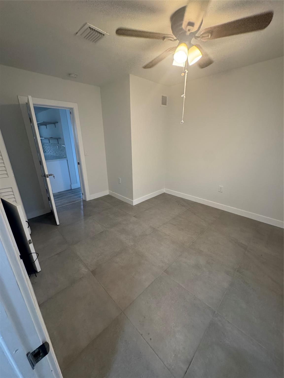 FLAIR SUB NO 3 - Residential Lease