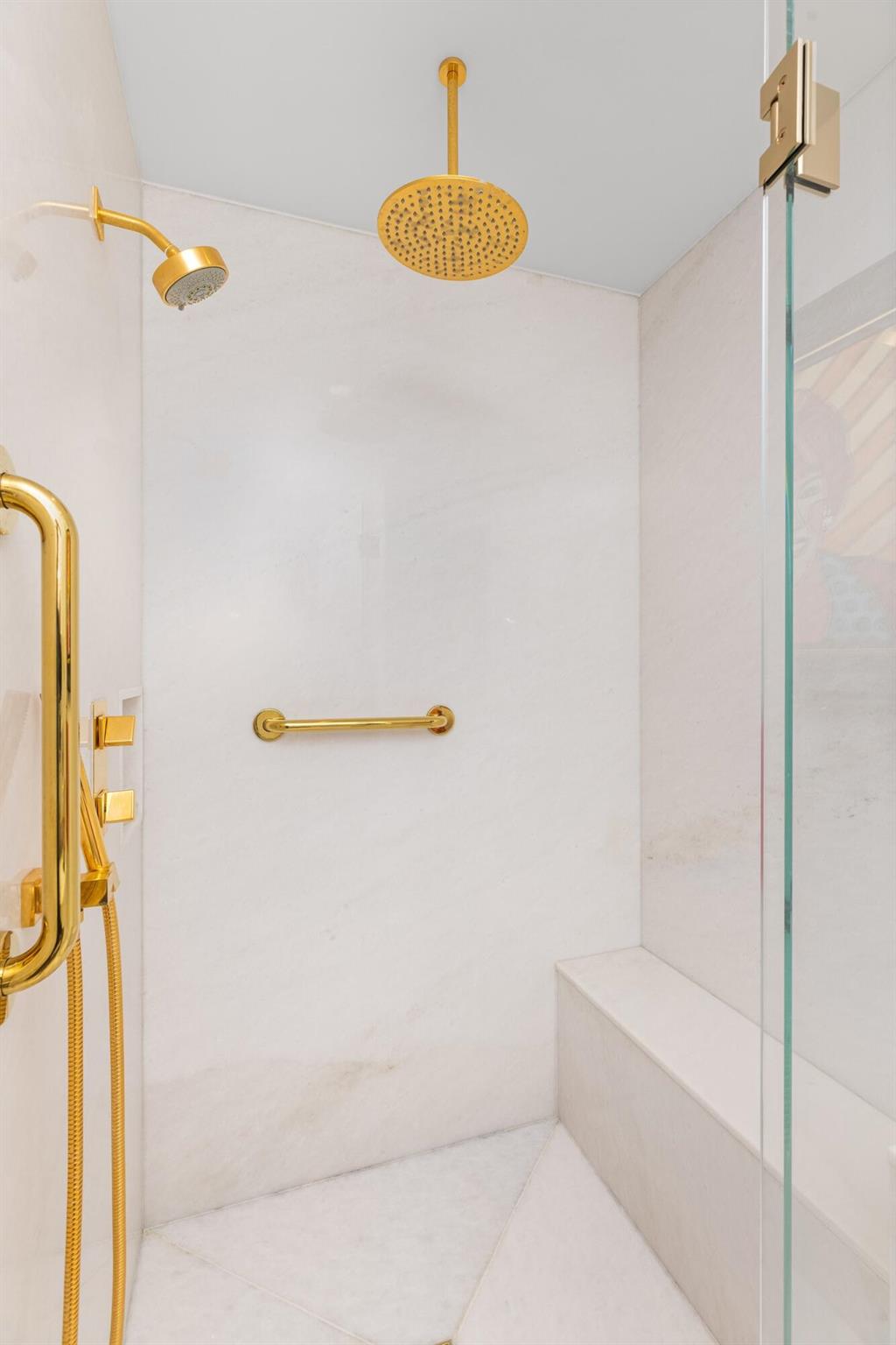 TOWER 155 - Residential