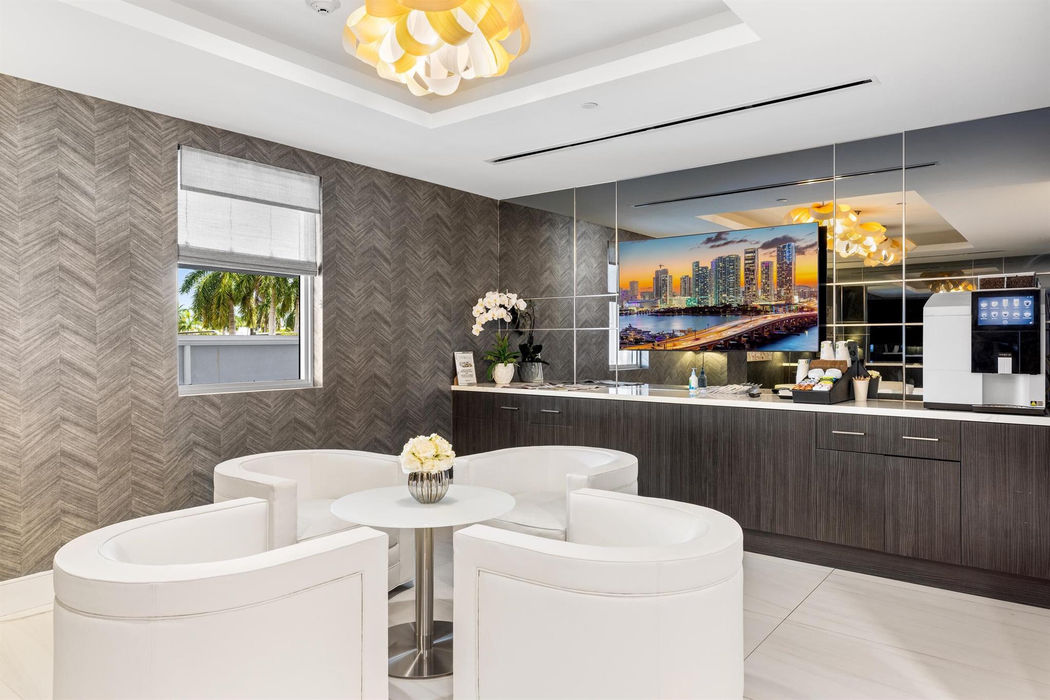 TOWER 155 - Residential