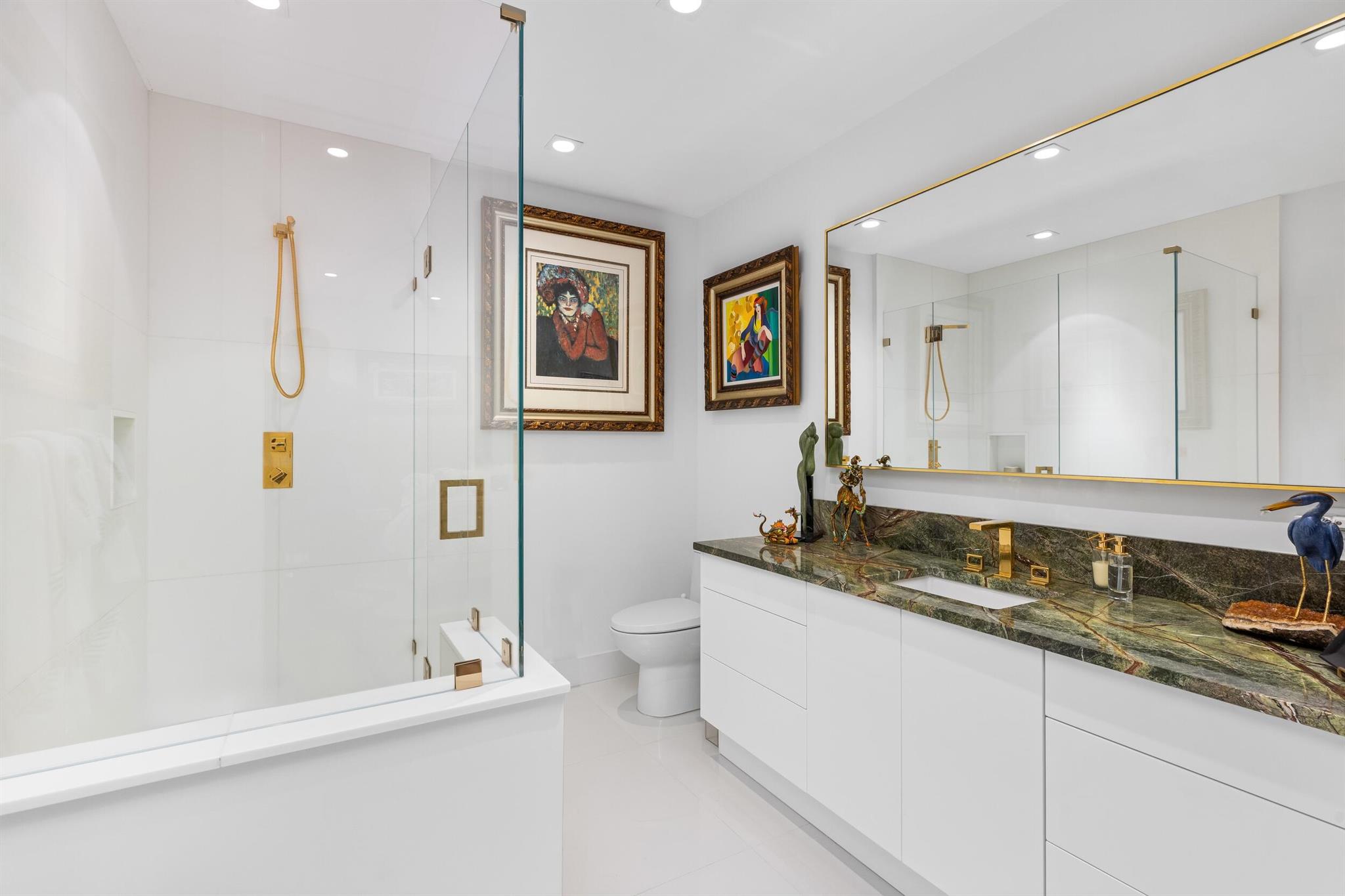 TOWER 155 - Residential