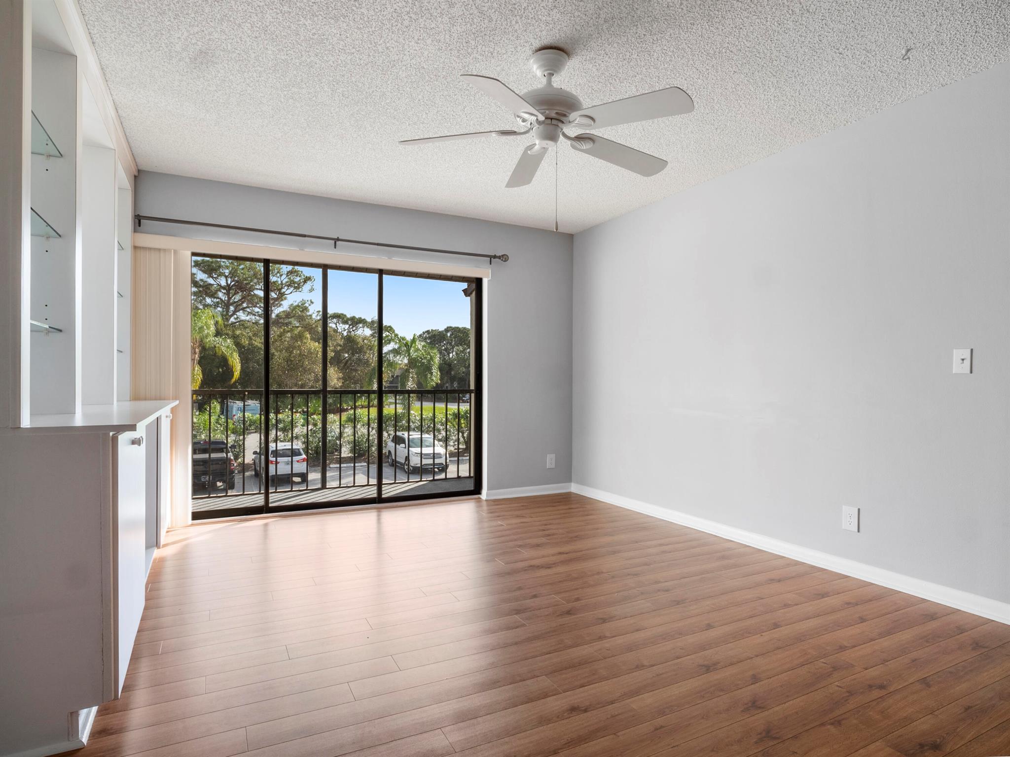 PINE RIDGE AT MARTINDOWNS - Residential