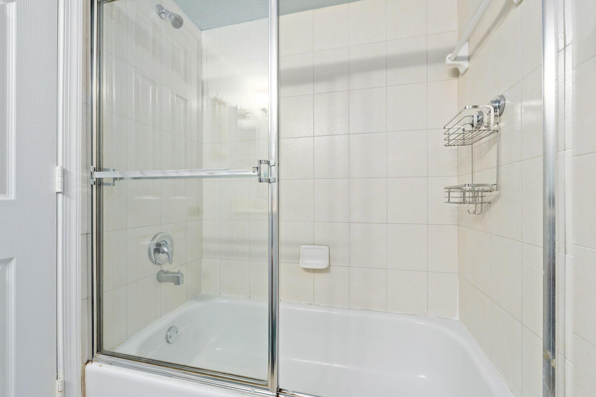 OCEAN VILLAGE - Residential