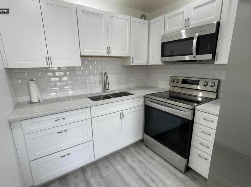 Enjoy resort-style living in a manicured, active 55+ gated community! This beautifully updated unit features central A/C, new stainless steel appliances, and fully remodeled bathrooms and floors (2023), with kitchen and fresh paint completed in 2024. Water, internet and cable are included in rent. The newly renovated clubhouse offers a gym, heated pool, live shows, library, and modern cinema. Additional amenities include sauna, fitness classes, and a community bus to town. On-site house of worship is walkable. Close to beaches, a world-class mall, golf, and nature trails. HOA application and rules available in the documents tab. Service animals only.