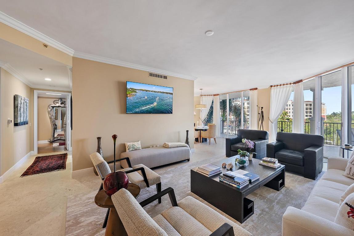 340 S Us Highway 1 305, Jupiter, FL, 33477/$1,600,000 4 340 S Us Highway 1 305