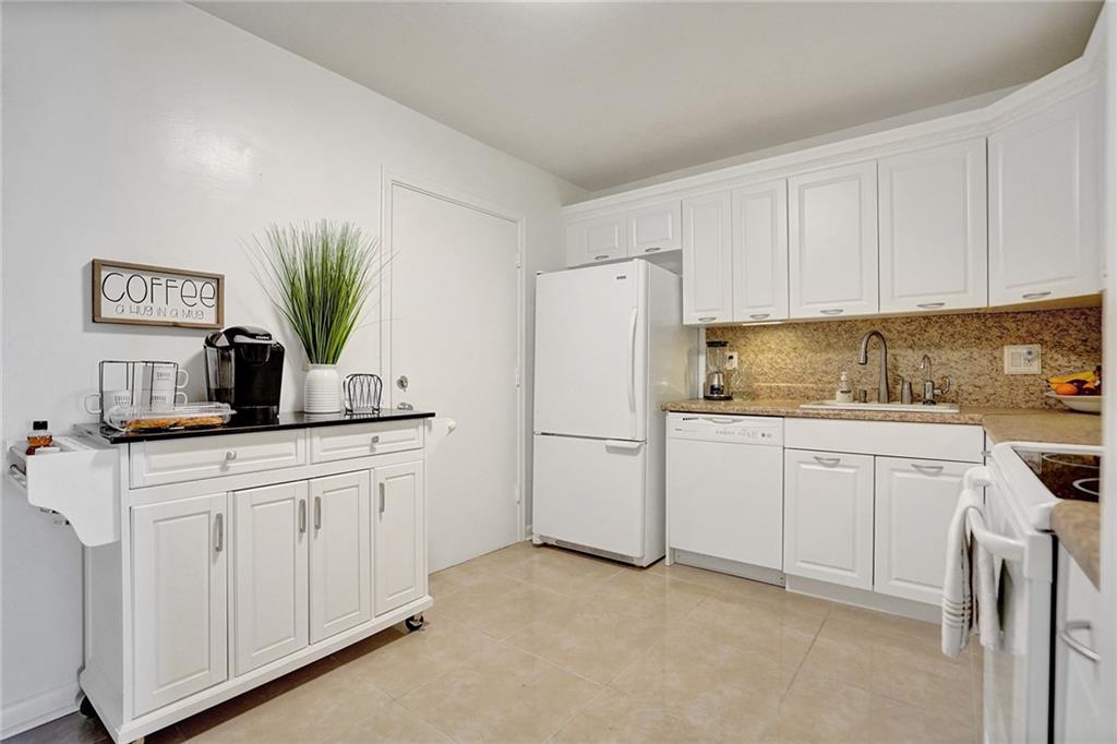 Castle Gardens BLDG 12 - Residential