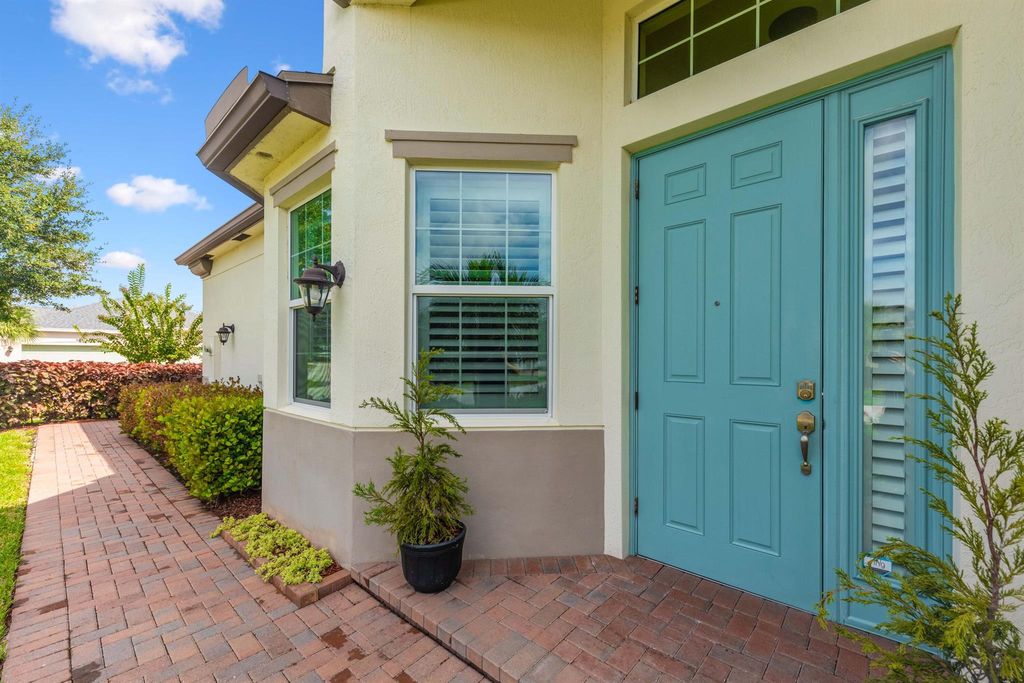 Photo of 11108 SW Sunrise Lake Drive, Port Saint Lucie, FL 34987 (MLS # R11100721)