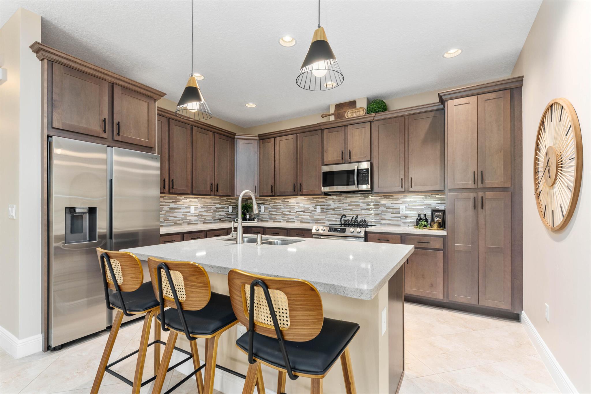 11108 SW Sunrise Lake Drive, Port St Lucie, FL, 34987/$380,000 4 11108 SW Sunrise Lake Drive