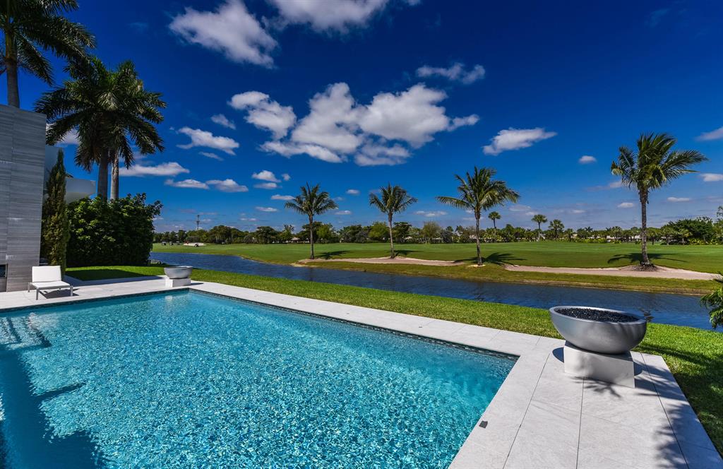 ST ANDREWS COUNTRY CLUB - Residential