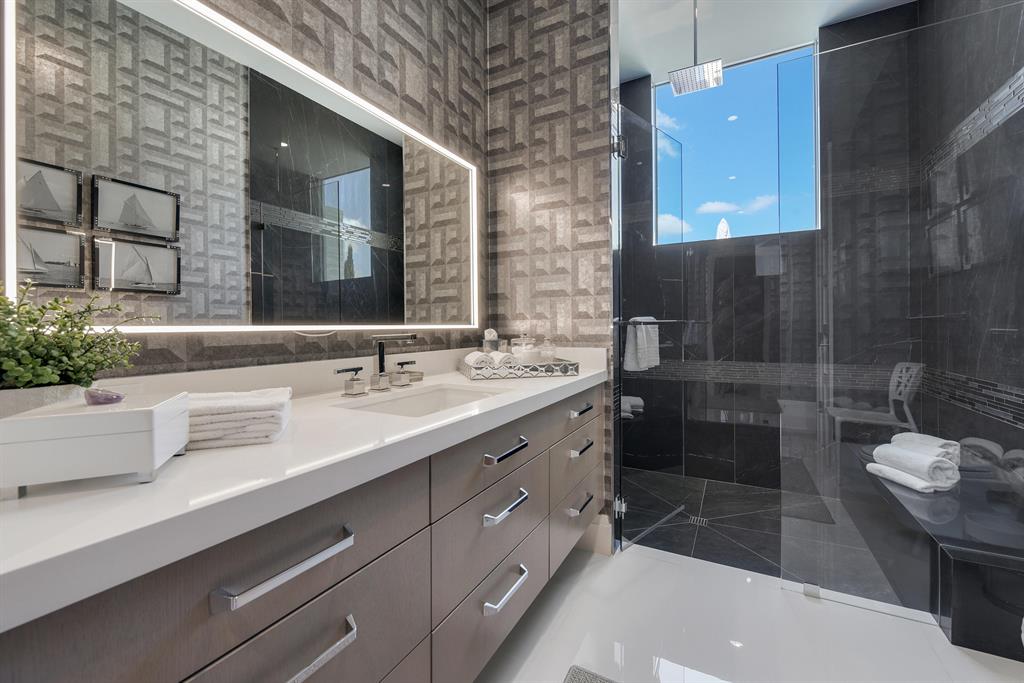 ST ANDREWS COUNTRY CLUB - Residential