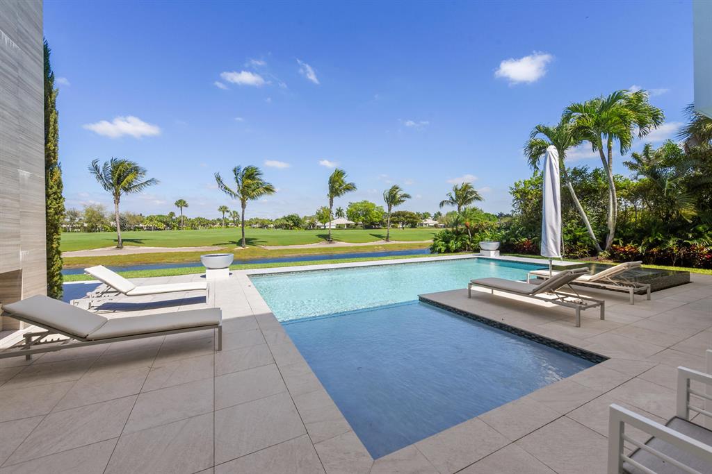 ST ANDREWS COUNTRY CLUB - Residential