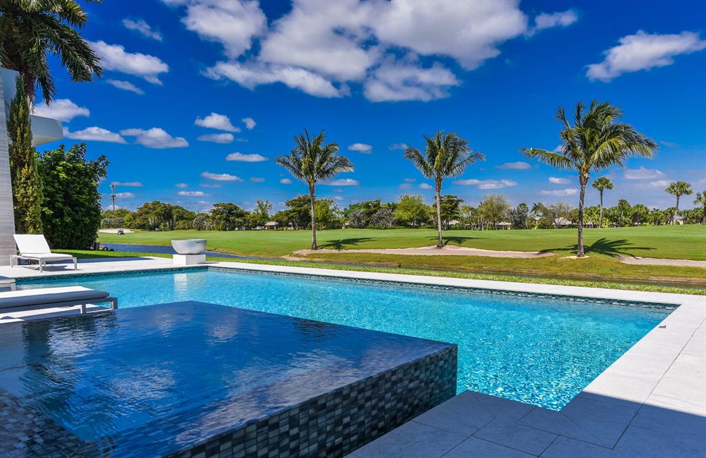 ST ANDREWS COUNTRY CLUB - Residential