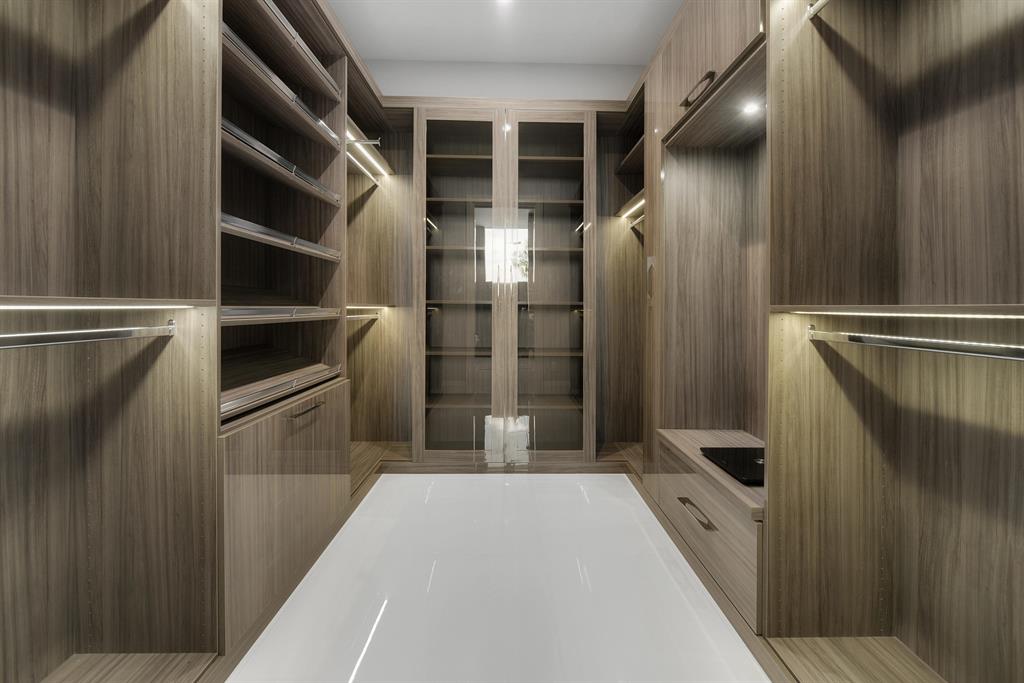 ST ANDREWS COUNTRY CLUB - Residential