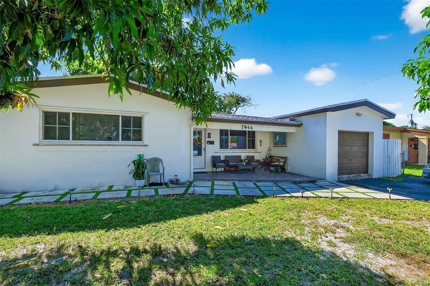 Discover Luxury living A spacious 3-bedroom, 2-bathroom home in the highly sought Miramar area. This home features a well-designed split floor plan, providing both privacy and comfort. The kitchen is a standout feature, with granite counter tops and ample space for cooking and entertaining. it's conveniently located close to major highway and shopping center. Away from the other bedrooms, offering added privacy it's also includes  a BONUS ROOM, making it perfect for guests or in-laws. Enjoy NO HOA fee, NEW ROOF. This home offers the perfect combination of space, functionality, and value!