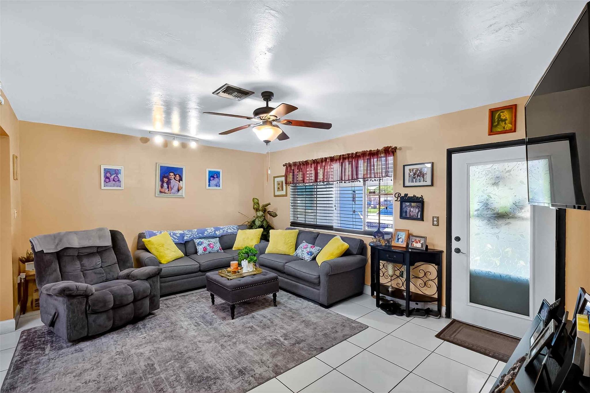 Miramar Sec 11 51-47 B - Residential