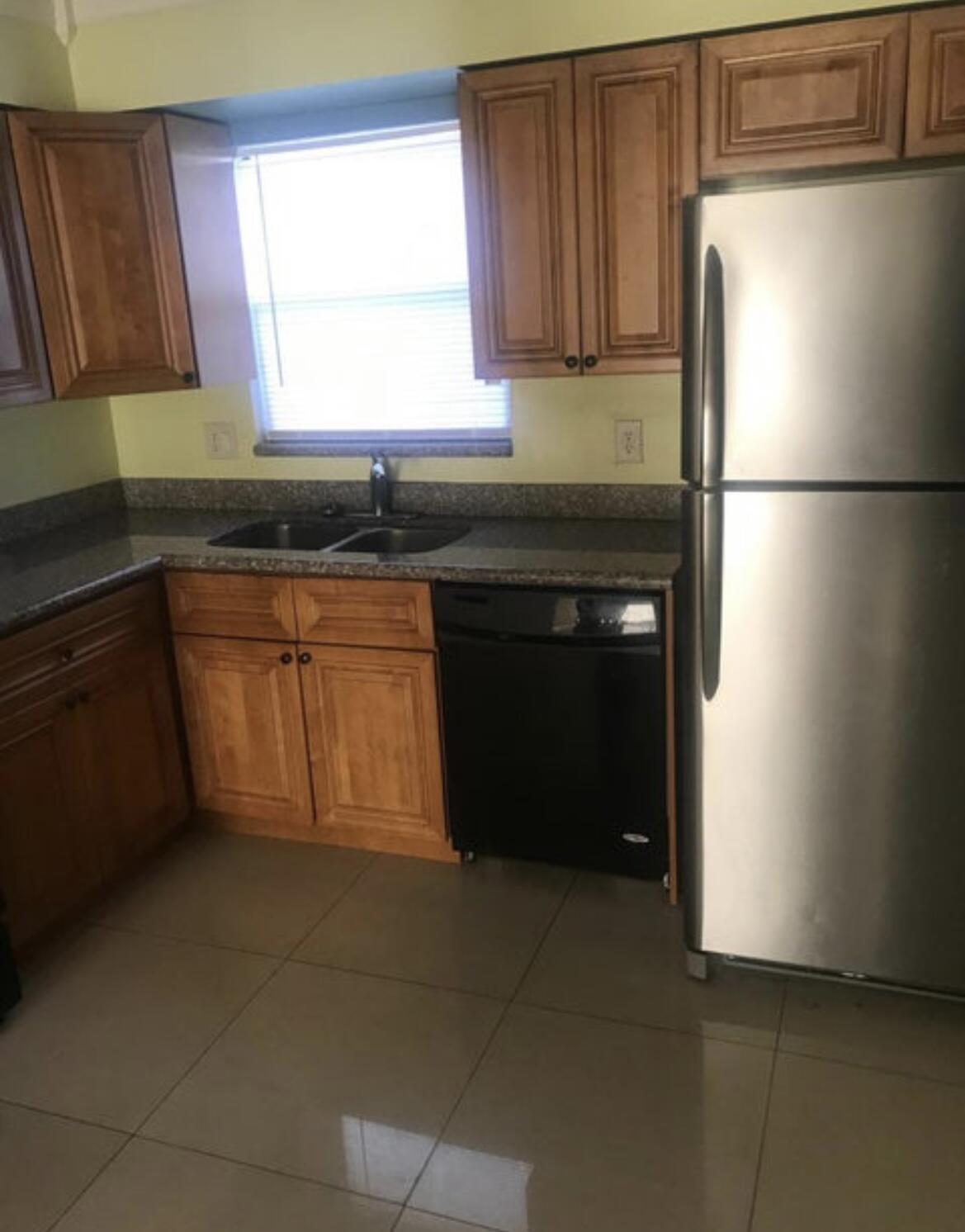 3604 Inlet Circle