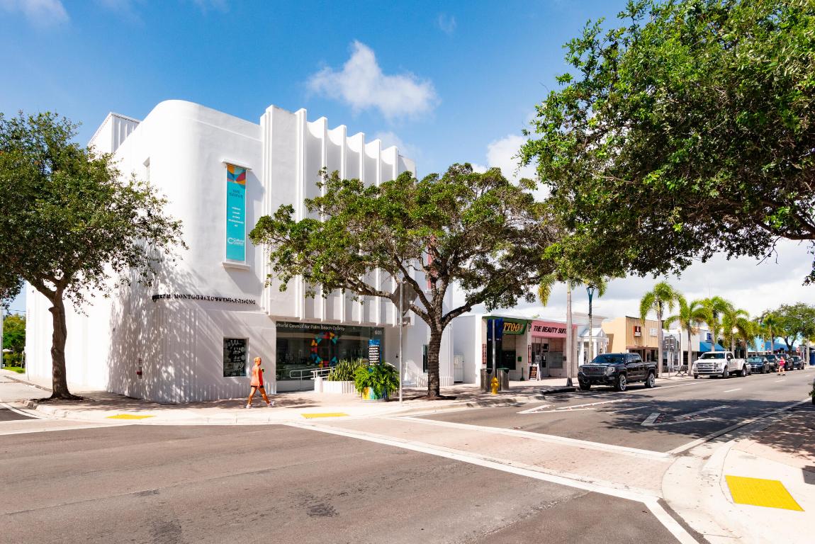 HOVIANNA APTS CONDO - Residential