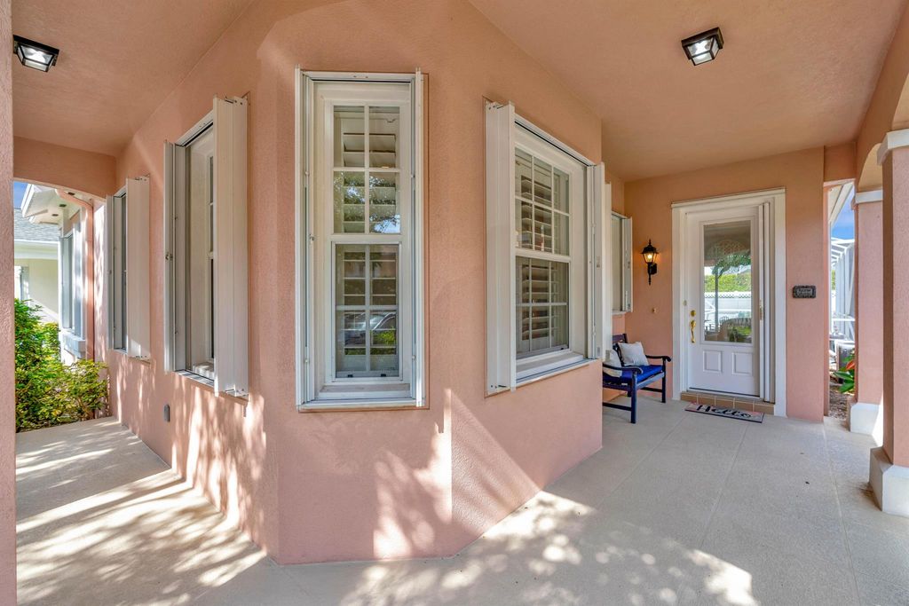 Photo of 110 Milbridge Drive, Jupiter, FL 33458 (MLS # R11099196)