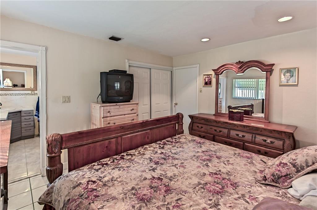 Lloyd Estates Add Corr - Residential