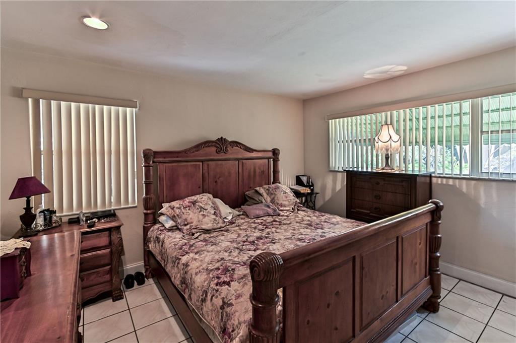 Lloyd Estates Add Corr - Residential