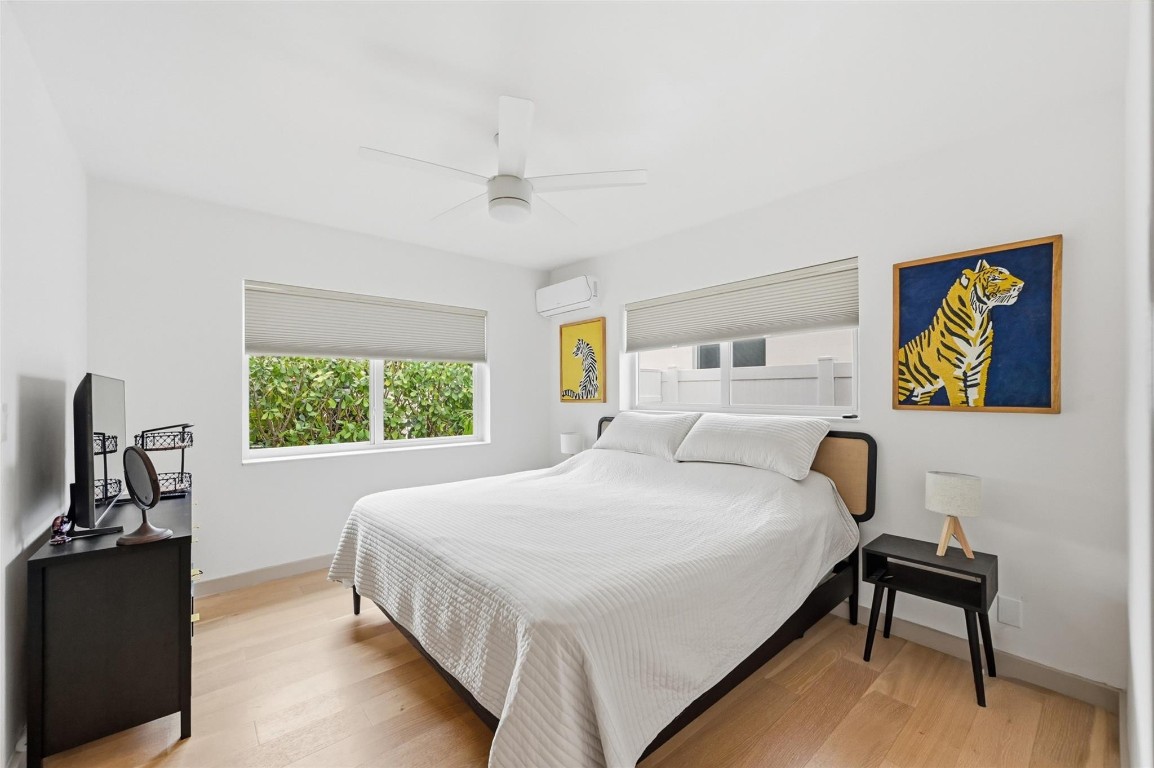 Las Olas Park Corr 6-12 B - Residential