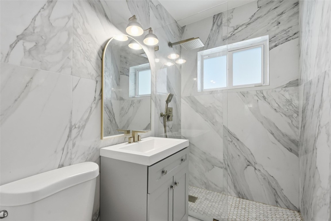 Las Olas Park Corr 6-12 B - Residential