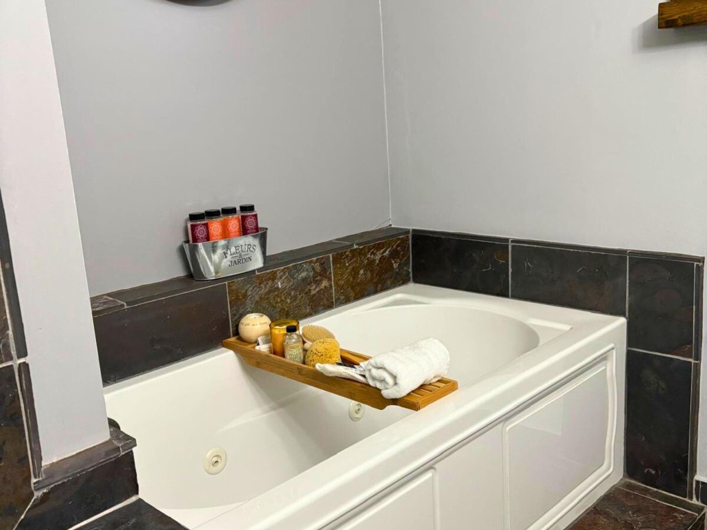 The Crossings 93-5 B - Residential