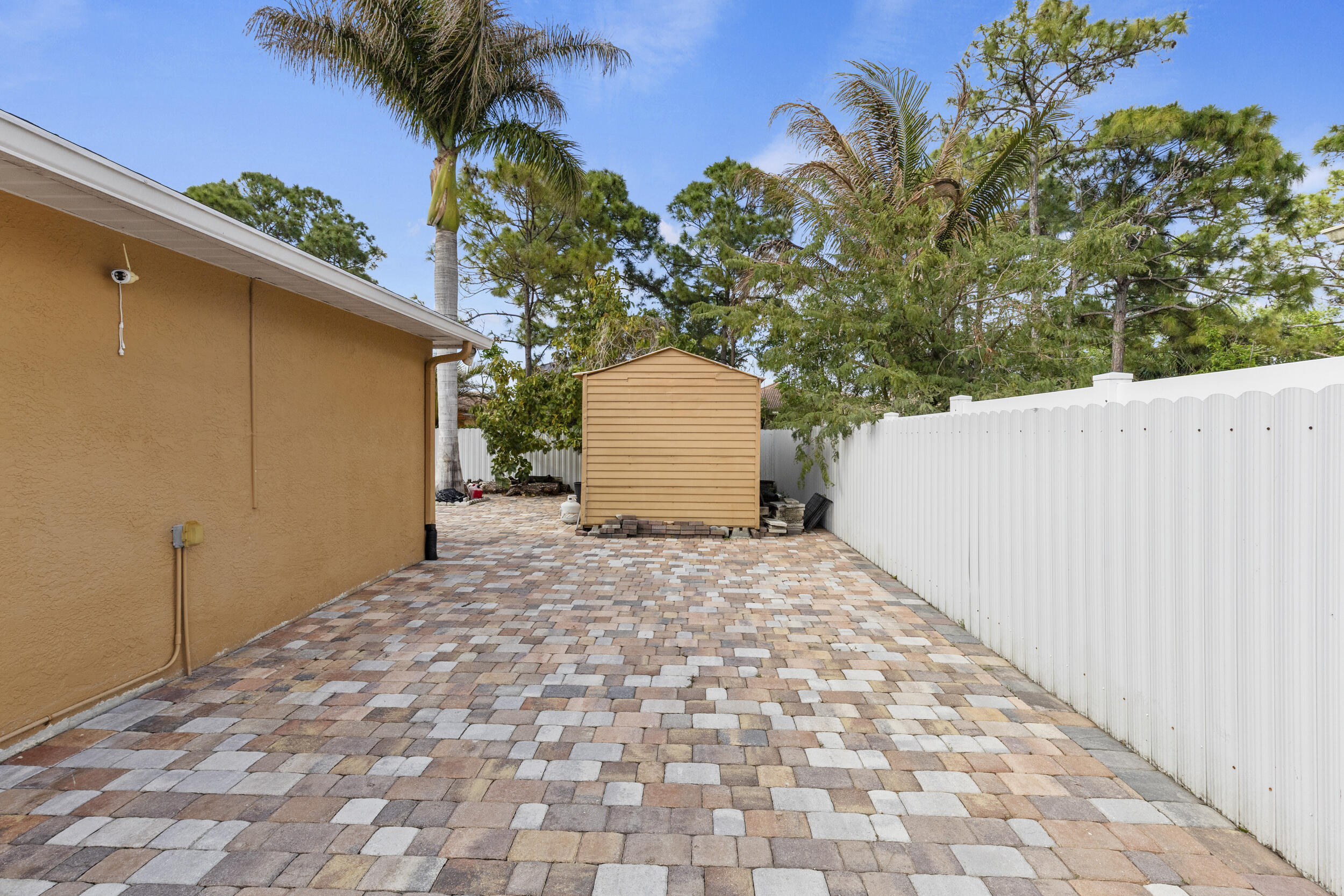 PORT ST LUCIE SECTION 7 - Residential