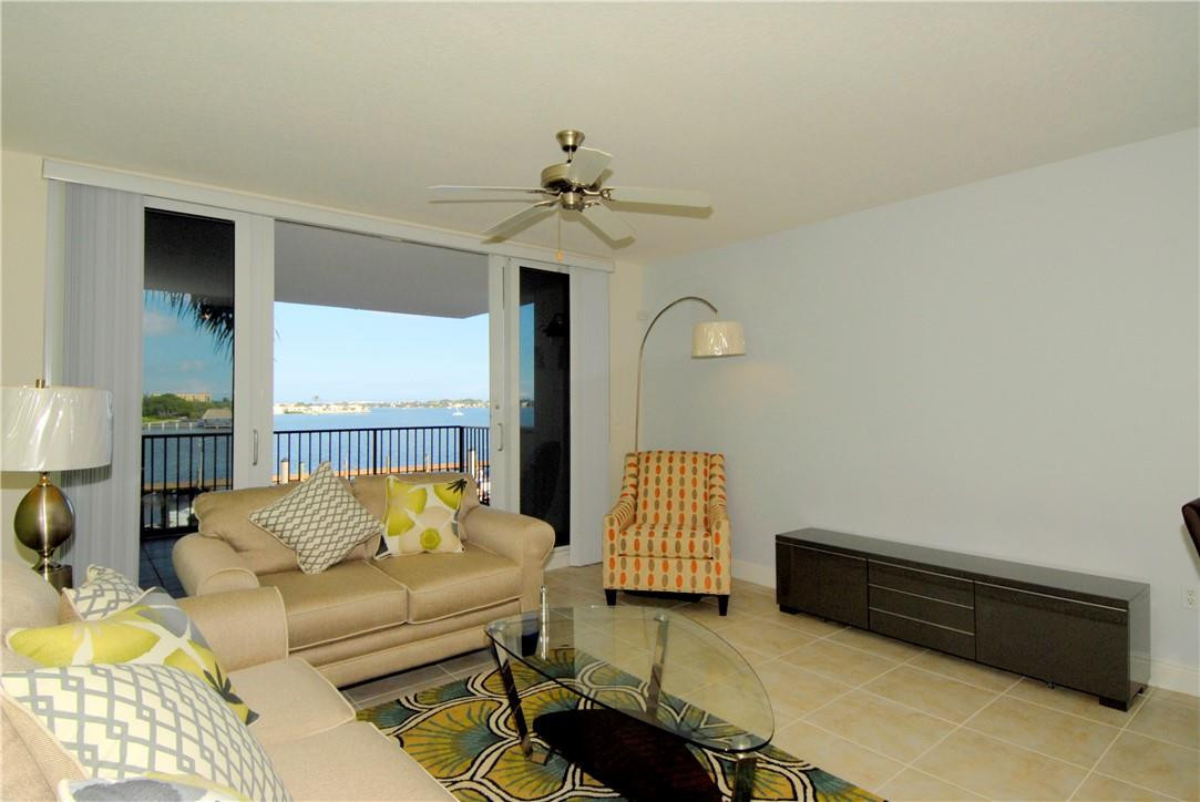 PENINSULA - Residential