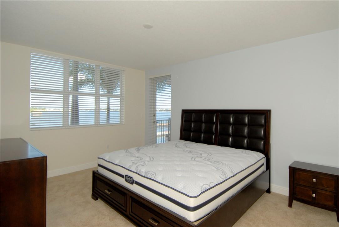 PENINSULA - Residential