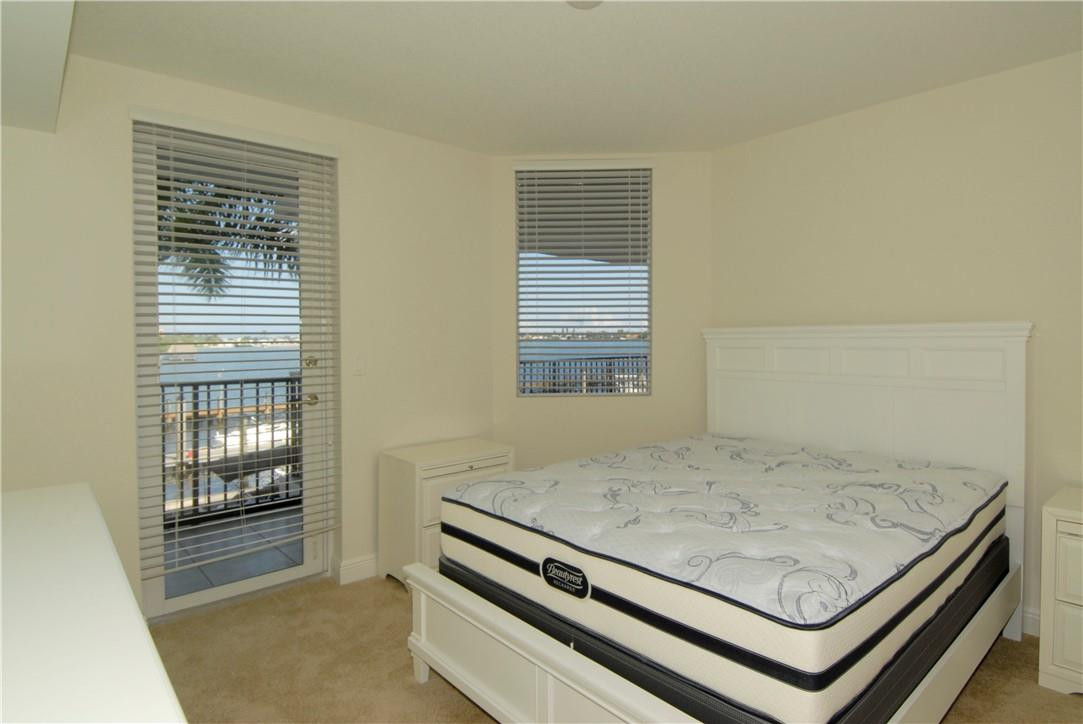PENINSULA - Residential