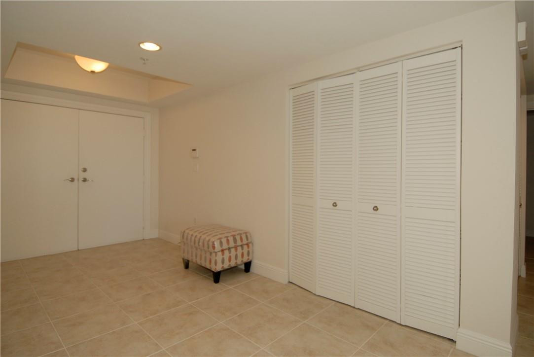 PENINSULA - Residential