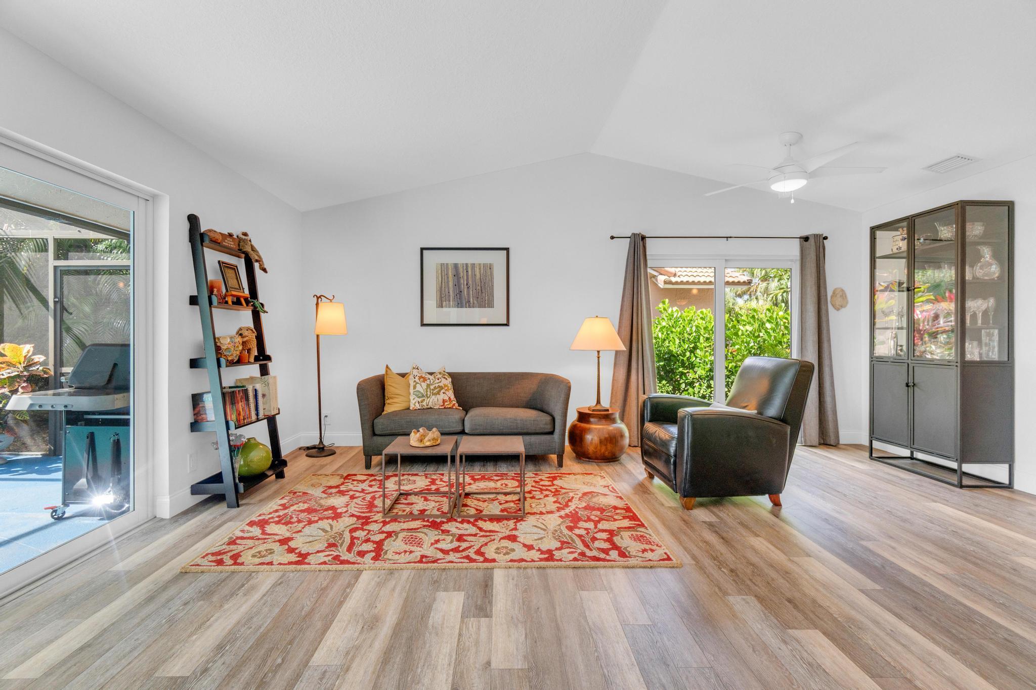 BOCA GREENS 1 - Residential