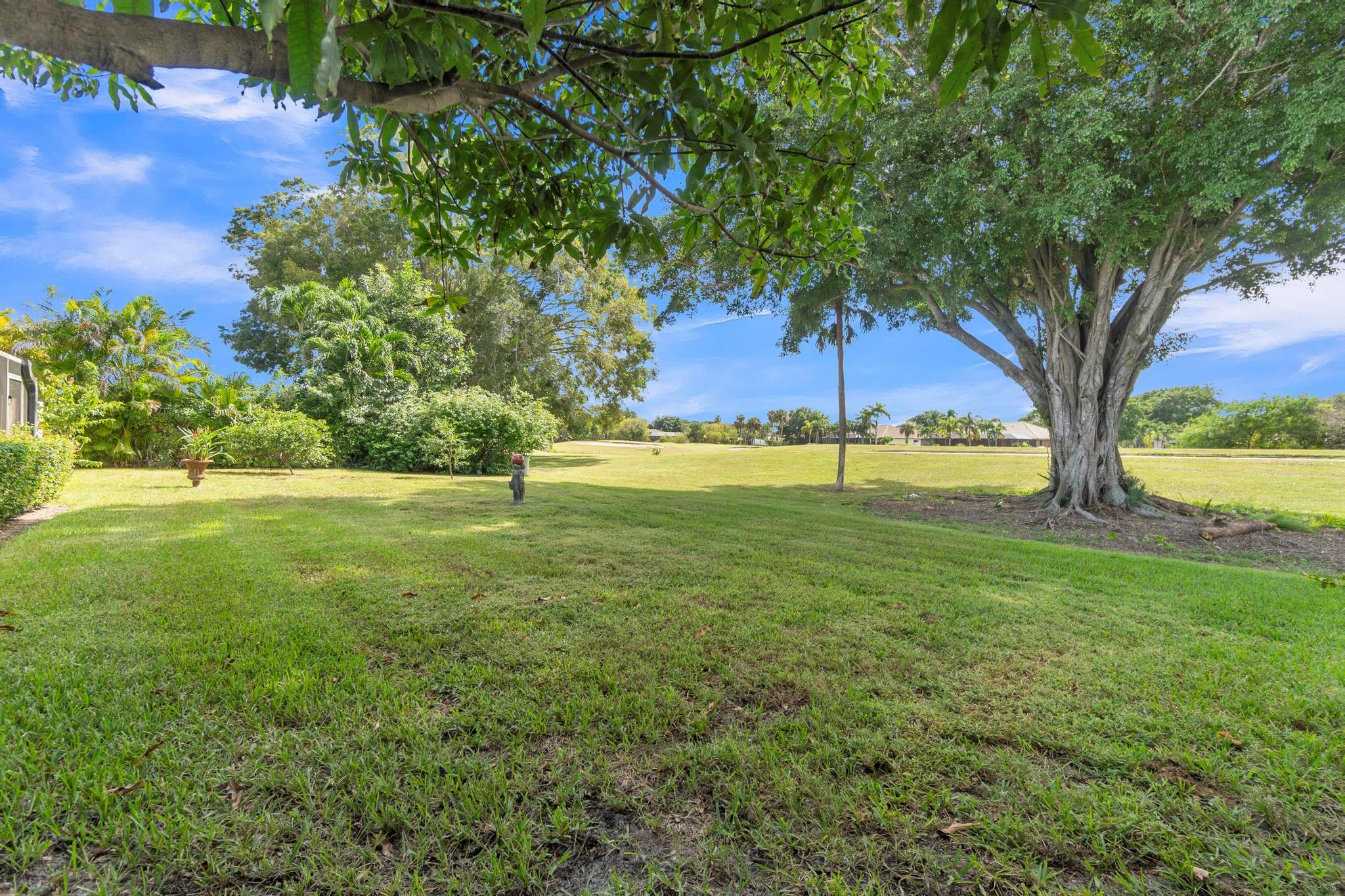 BOCA GREENS 1 - Residential