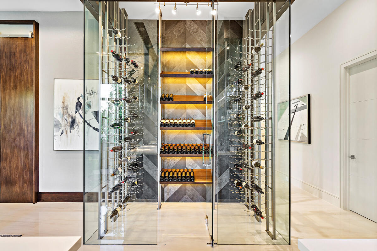 ROYAL PALM YACHT & COUNTR - Residential