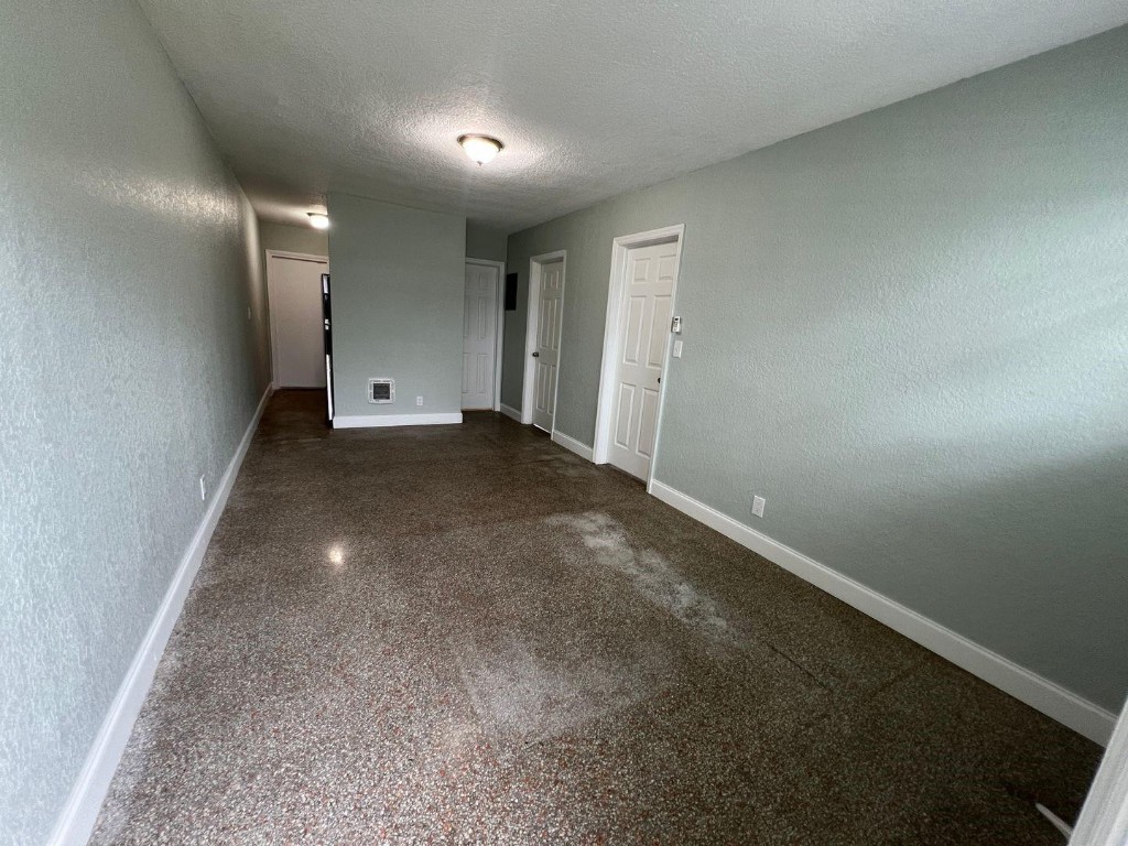 Carver Park 19-21 B - Residential Lease