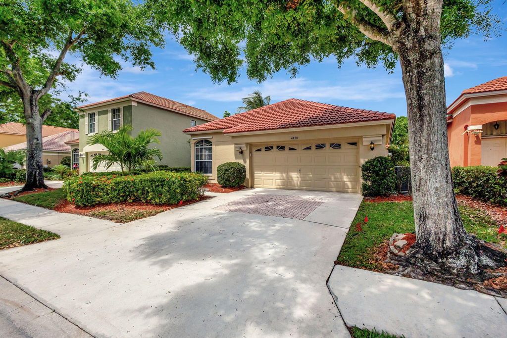 Photo of 4029 Dorado Drive, Riviera Beach, FL 33418 (MLS # R11078360)