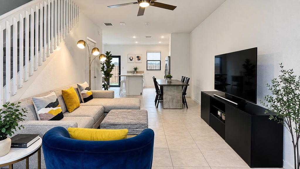 Photo of 520 SW 19th Way, Fort Lauderdale, FL 33312 (MLS # B26076128)