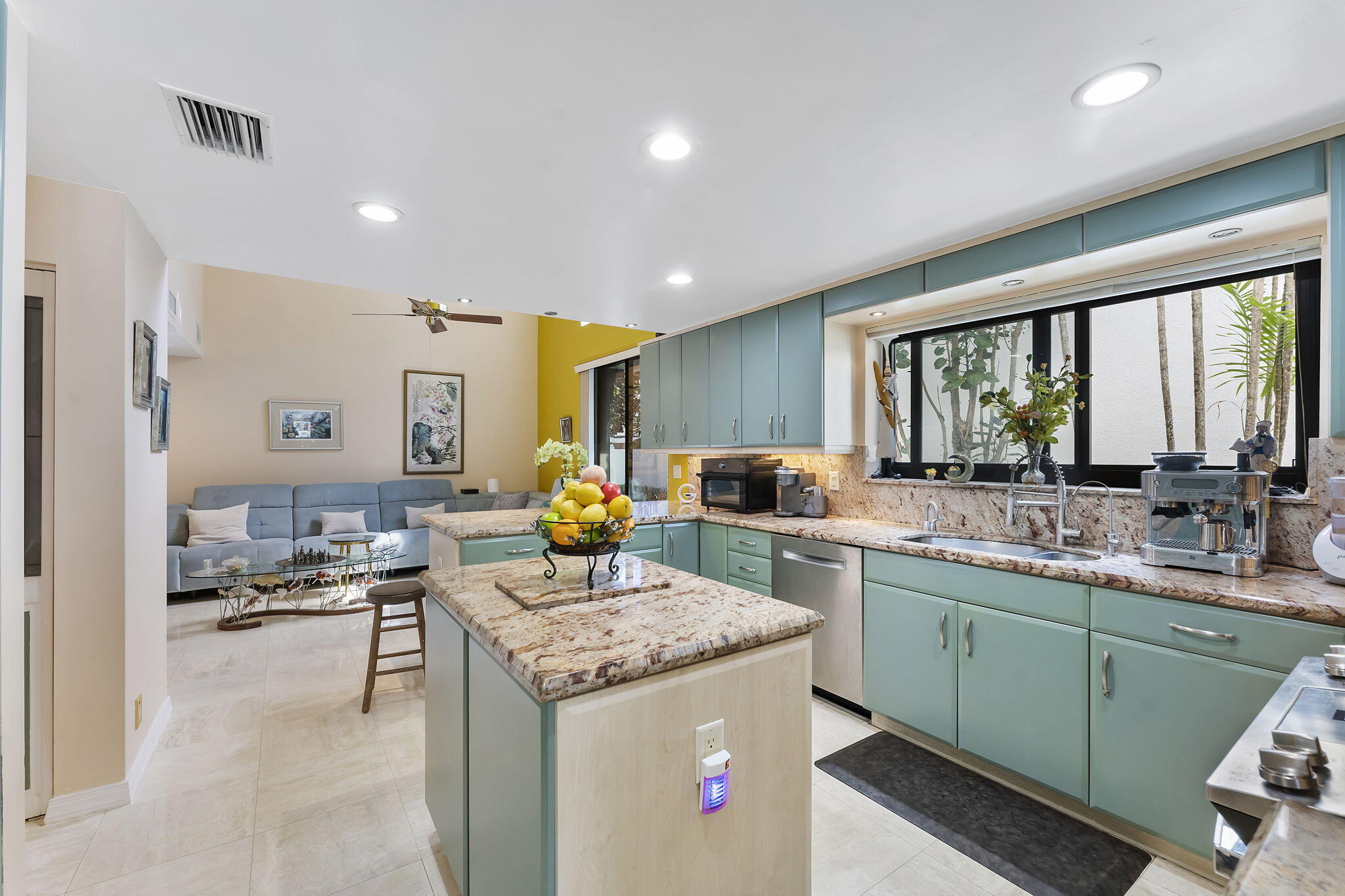 VILLA FLORA AT BOCA POINTE - Residential