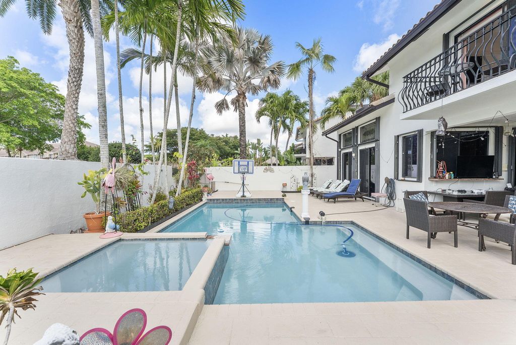 Photo of 6534 Via Rosa, Boca Raton, FL 33433 (MLS # B26000812)