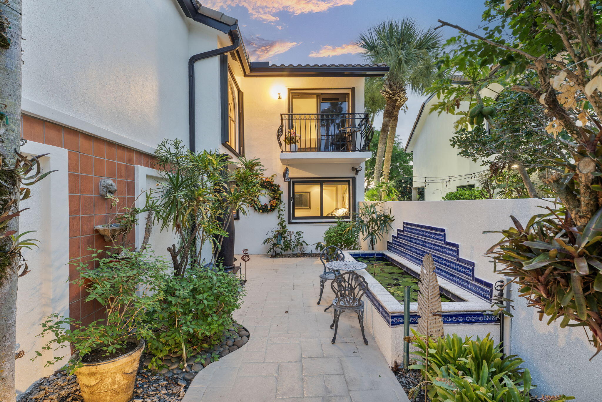 VILLA FLORA AT BOCA POINTE - Residential