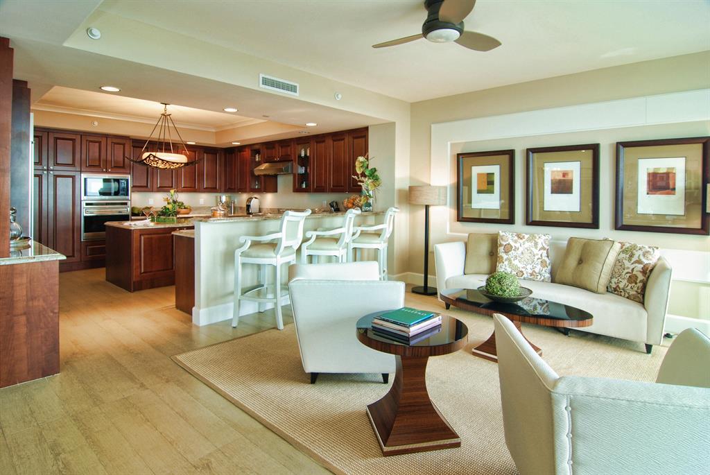 RITZ CARLTON RESIDENCES - Residential