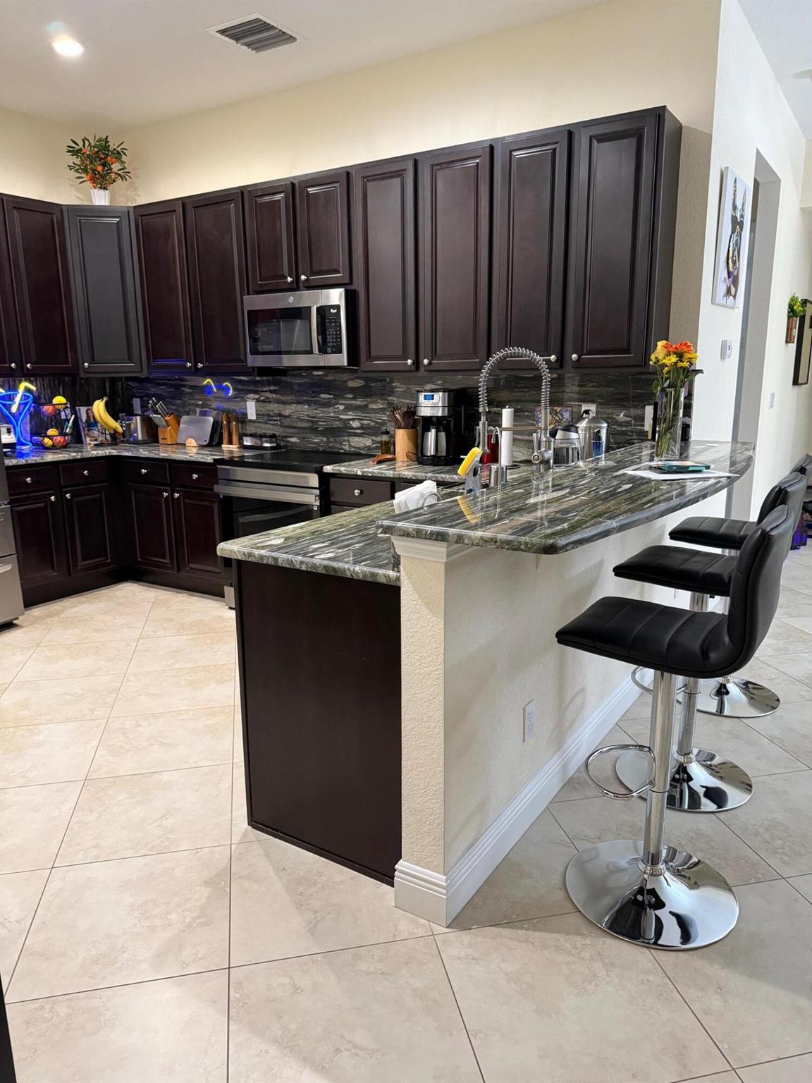 VERANO PUD NO 1 - Residential Lease