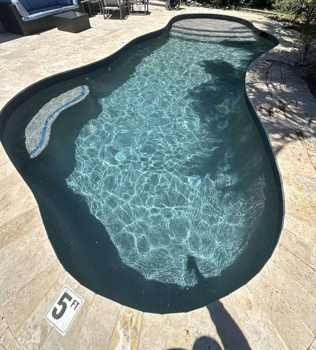 Photo of 1507 Garfield Street, Hollywood, FL 33020 (MLS # B26024369)