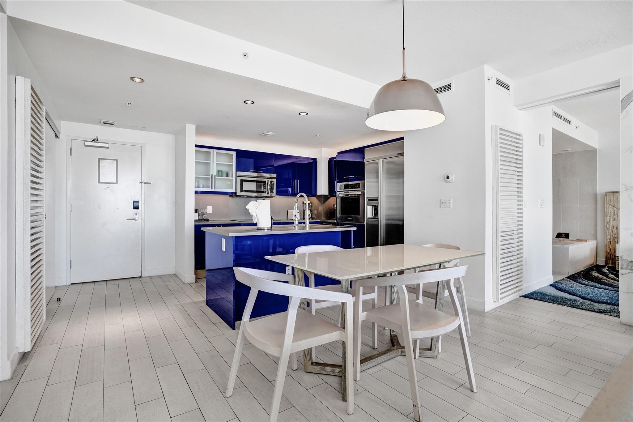 Fort Lauderdale Residnces - Residential Lease