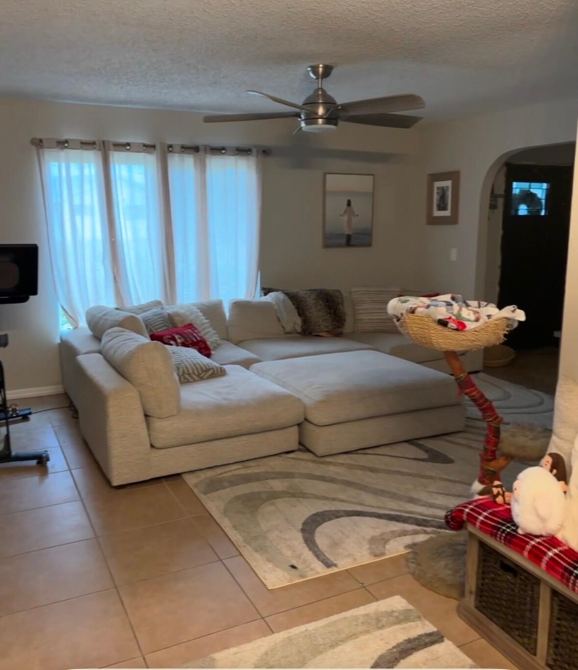 PORT ST LUCIE SECTION 10 - Residential