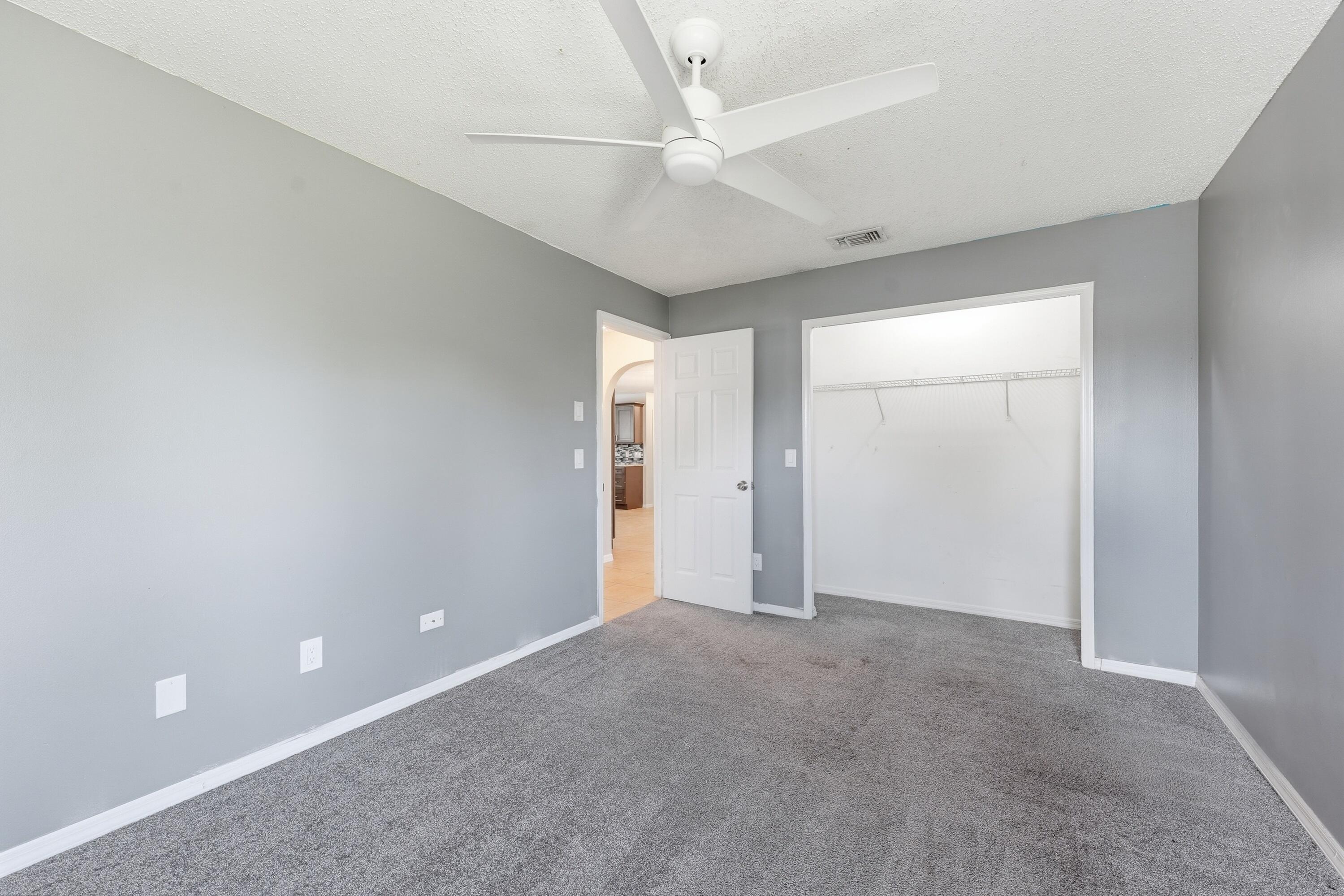 PORT ST LUCIE SECTION 10 - Residential