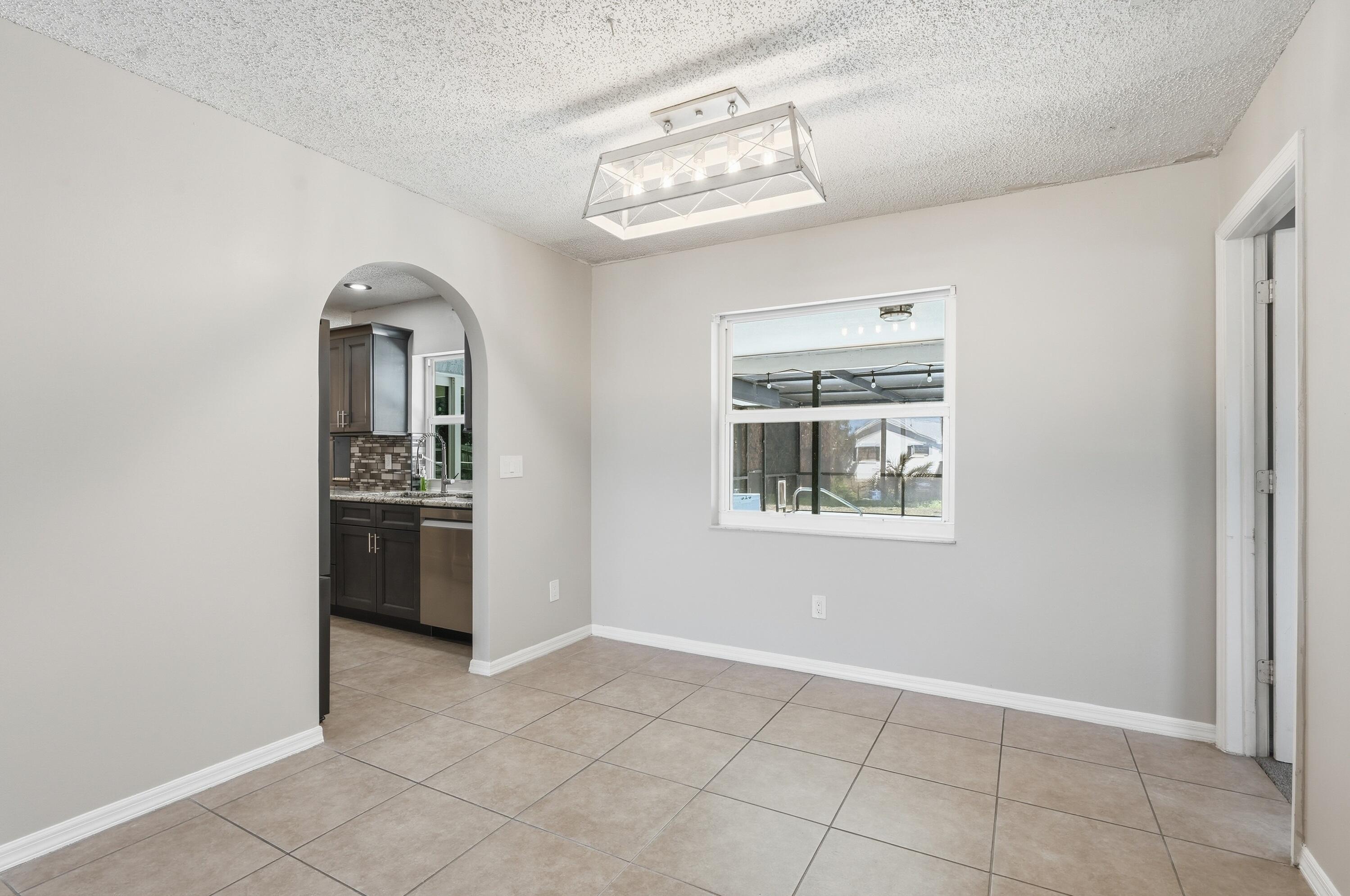 PORT ST LUCIE SECTION 10 - Residential